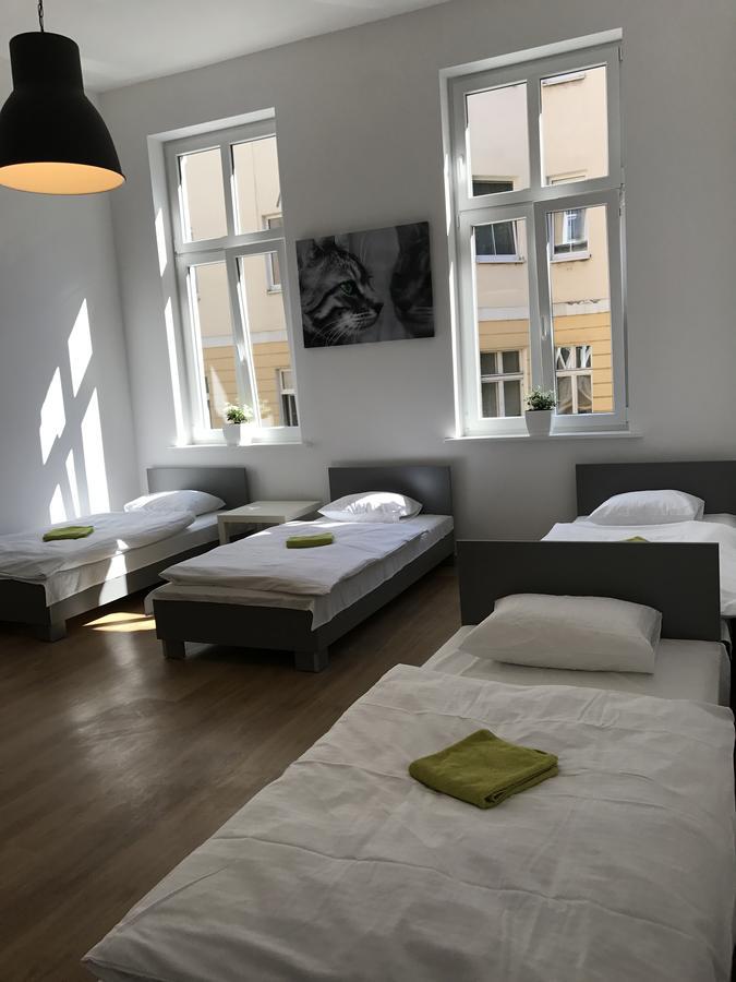 Green Hostel Познань Экстерьер фото