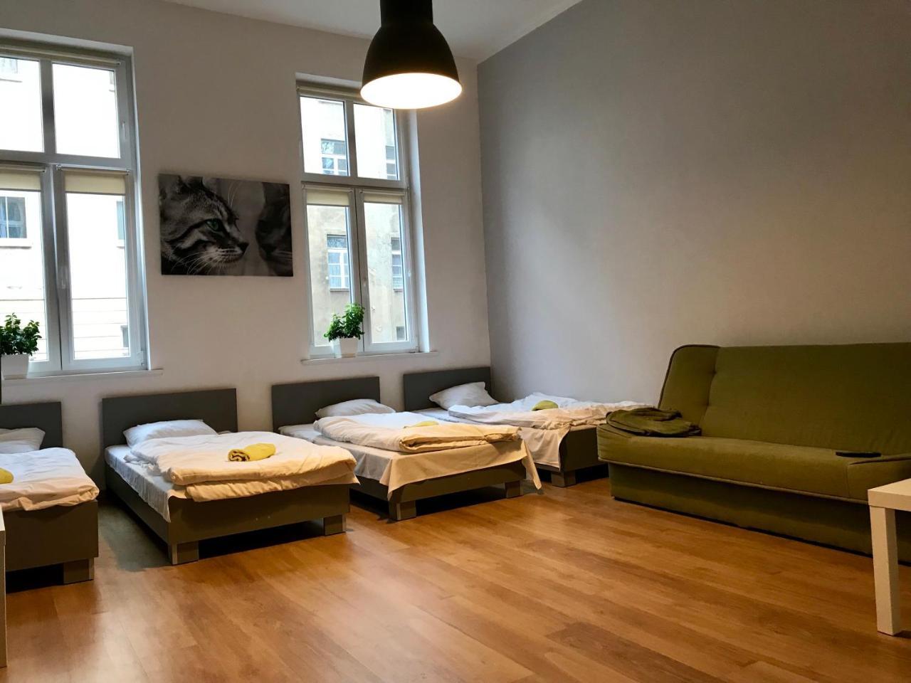 Green Hostel Познань Экстерьер фото