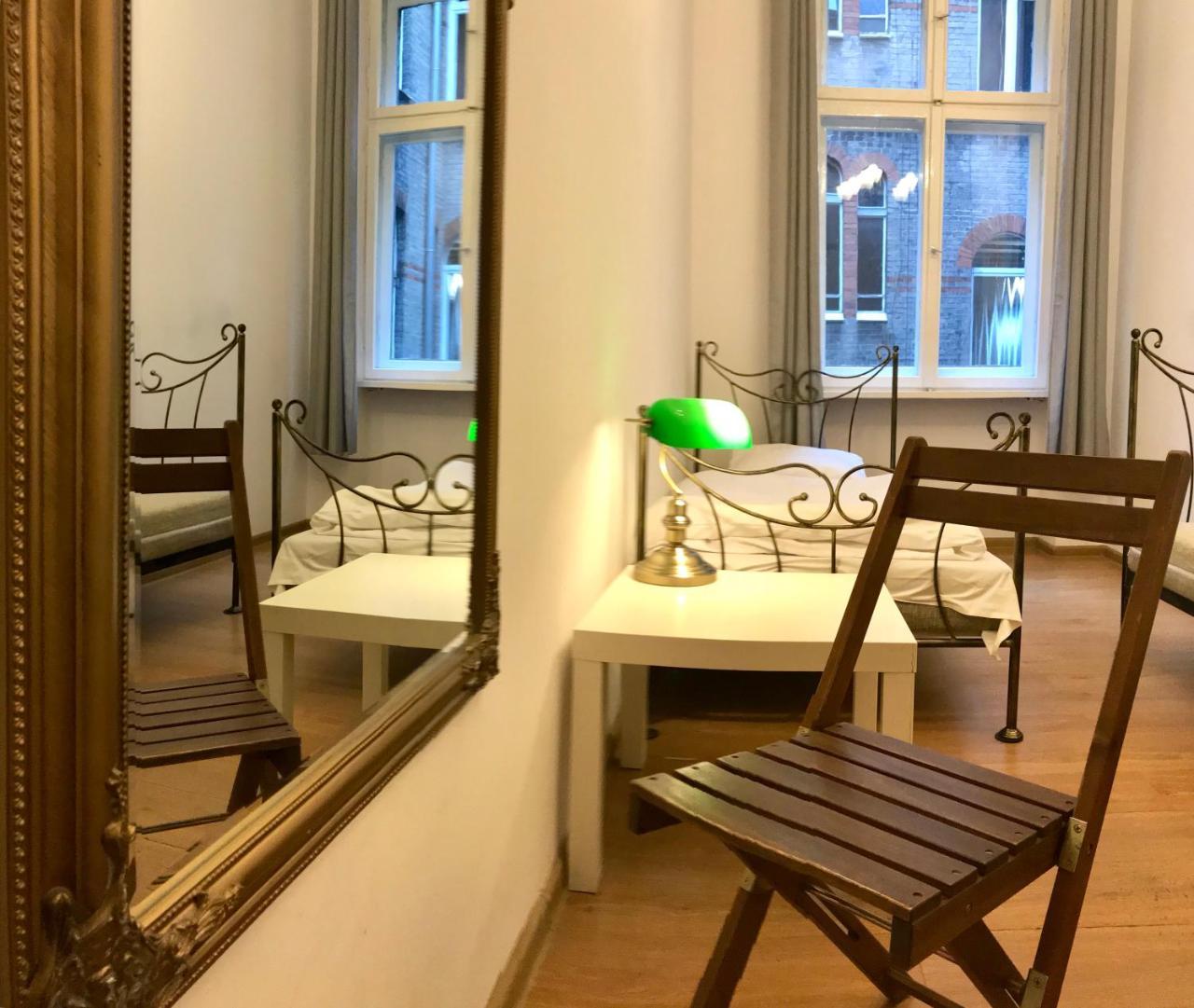 Green Hostel Познань Экстерьер фото