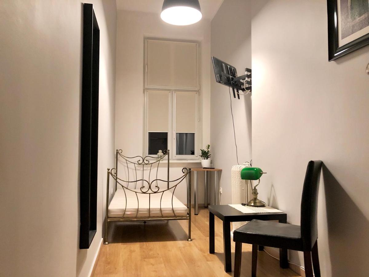 Green Hostel Познань Экстерьер фото